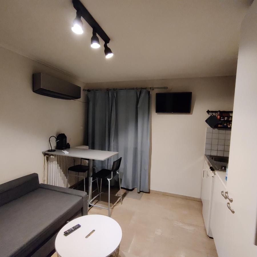 Theo'S Loft Apartment Athens Exterior photo